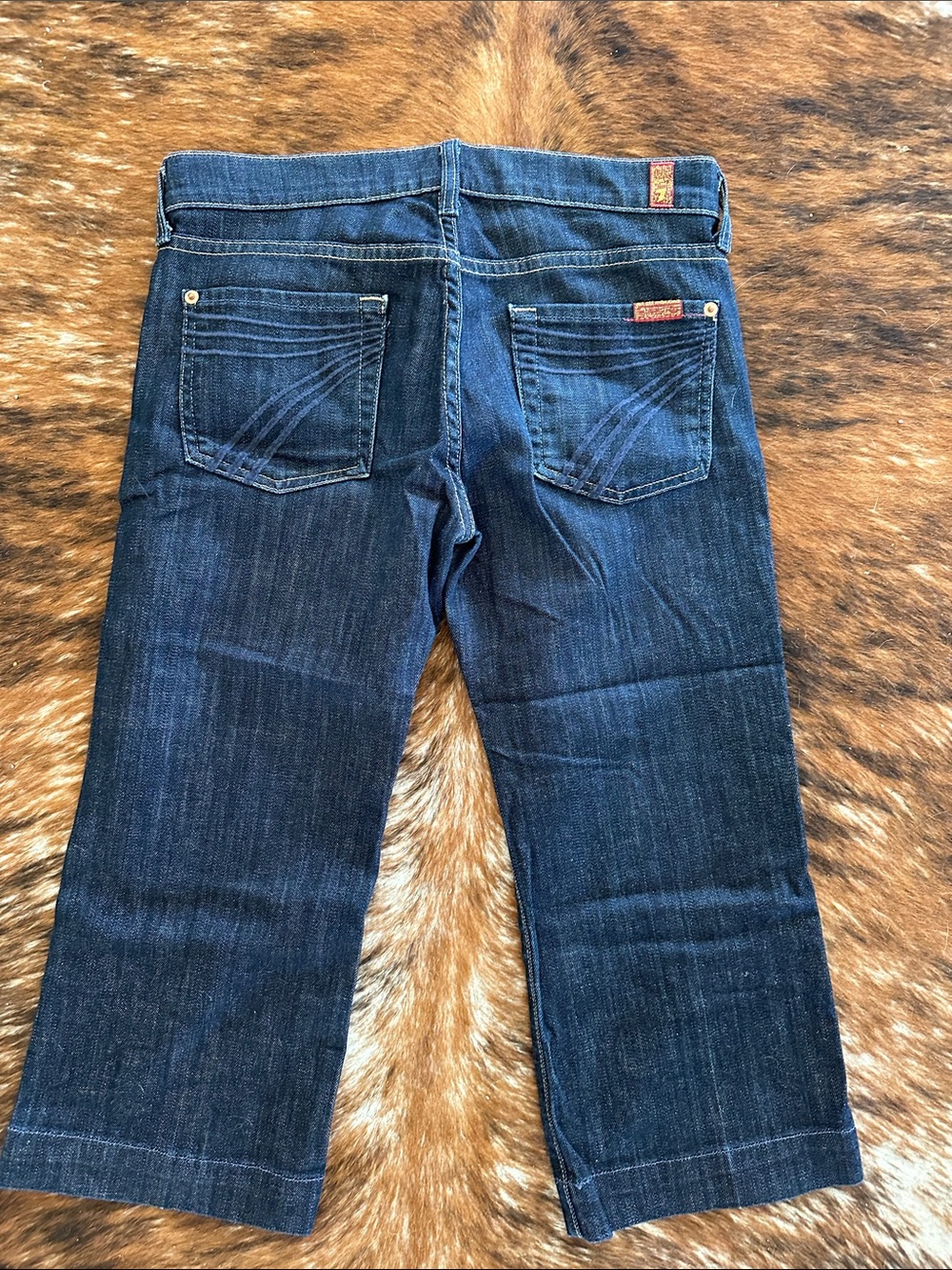7FAMK size 26 dojo capri crop jeans
